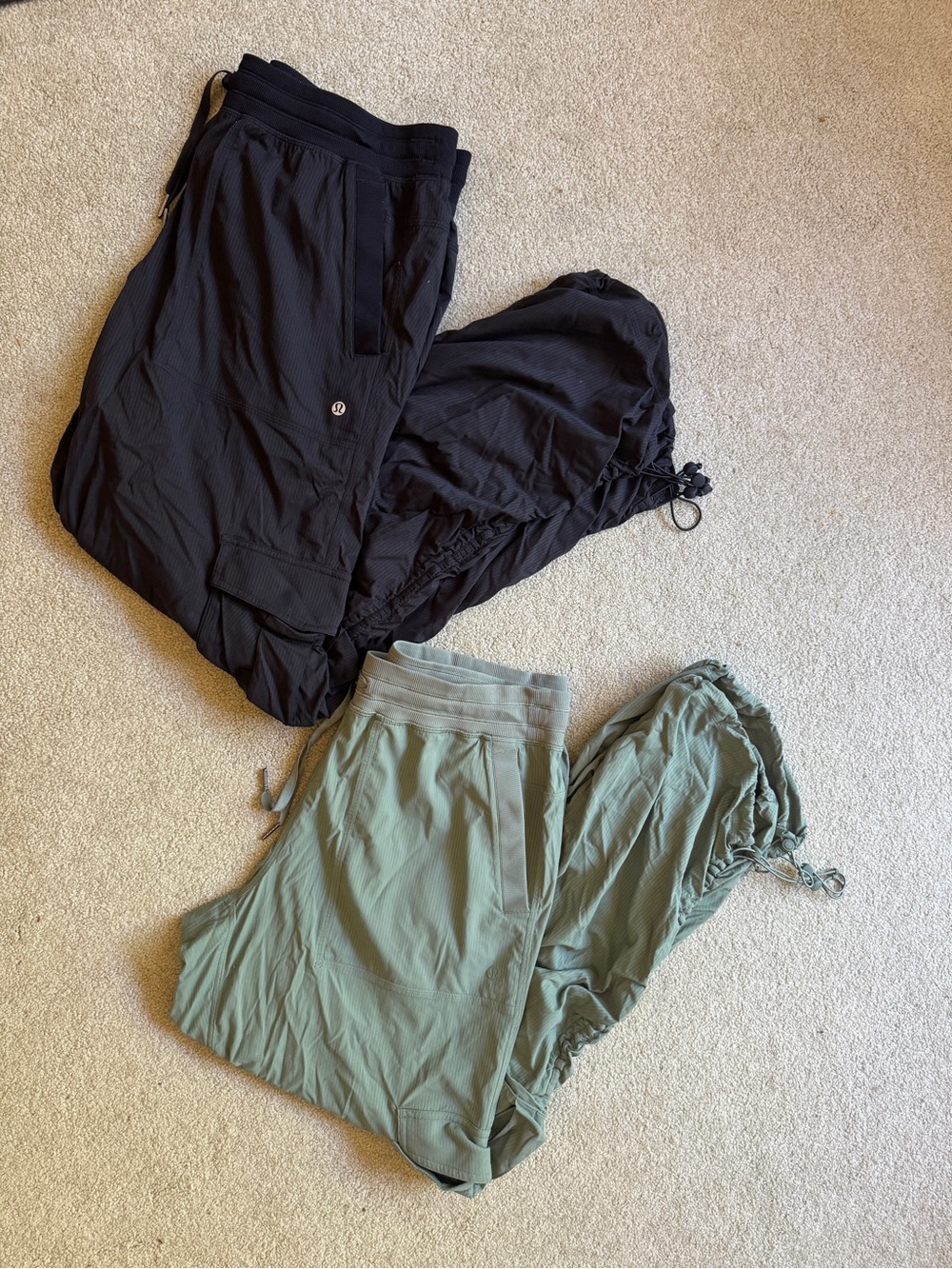 Lululemon Dance Studio Relaxed-Fit MidRise Cargo Pant Women L Bundle Black Green